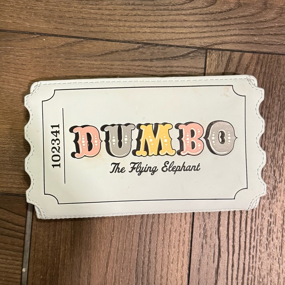 Loungefly DUMBU wallet/Card Holder Disney